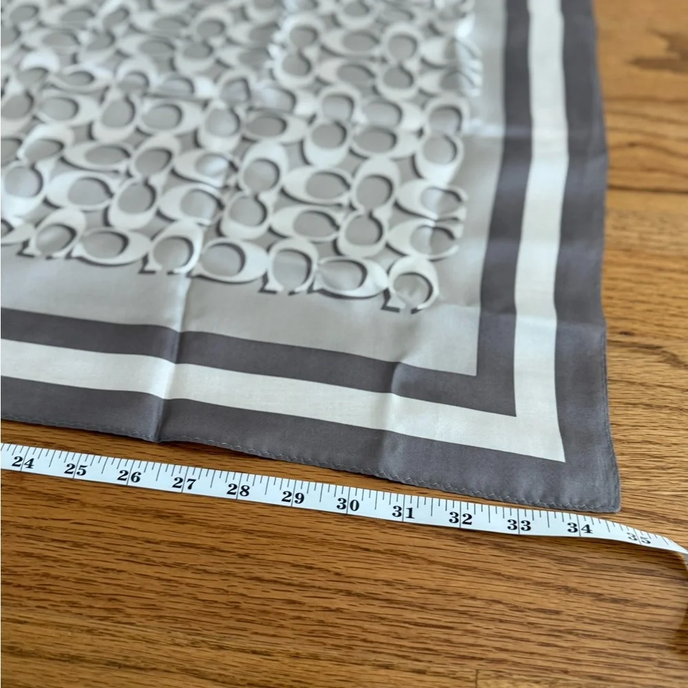 Coach Signature Pattern Scarf - Picture 2 of 3